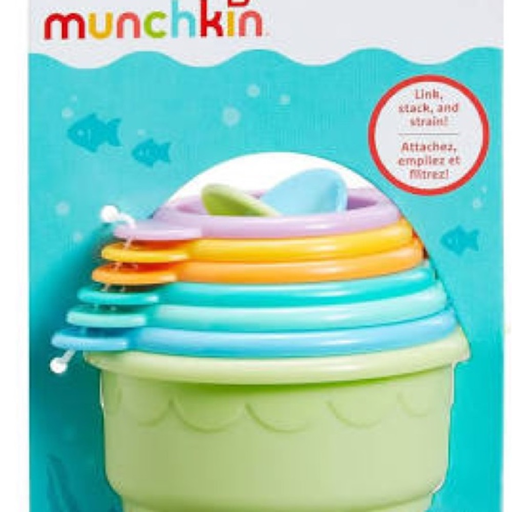 Munchkin Vibrant Bath Stacking Cups